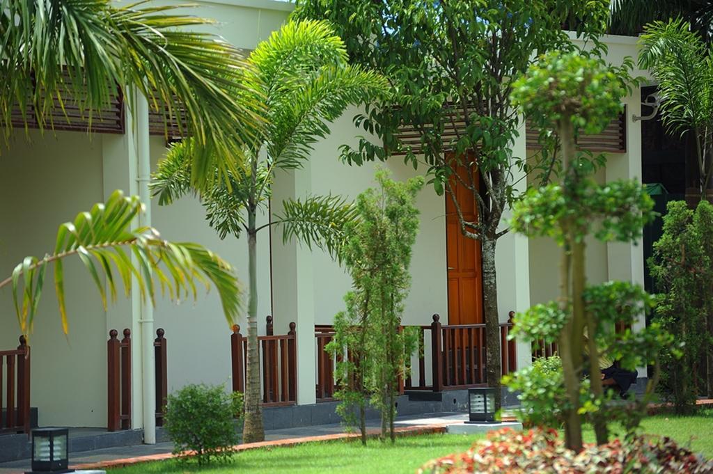 Royal Golden View Hotel Yangon Dış mekan fotoğraf